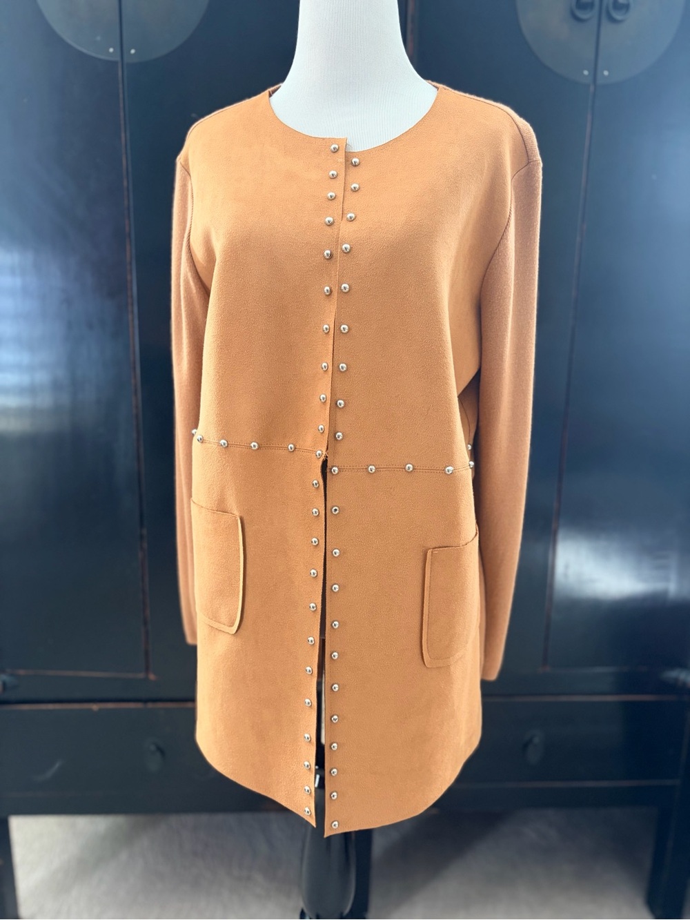 Sioni Camel Coatigan with studs